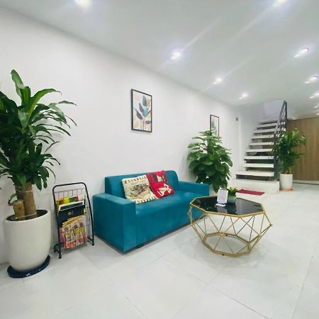 Hanoi Cozy Homestay Long Bien Экстерьер фото