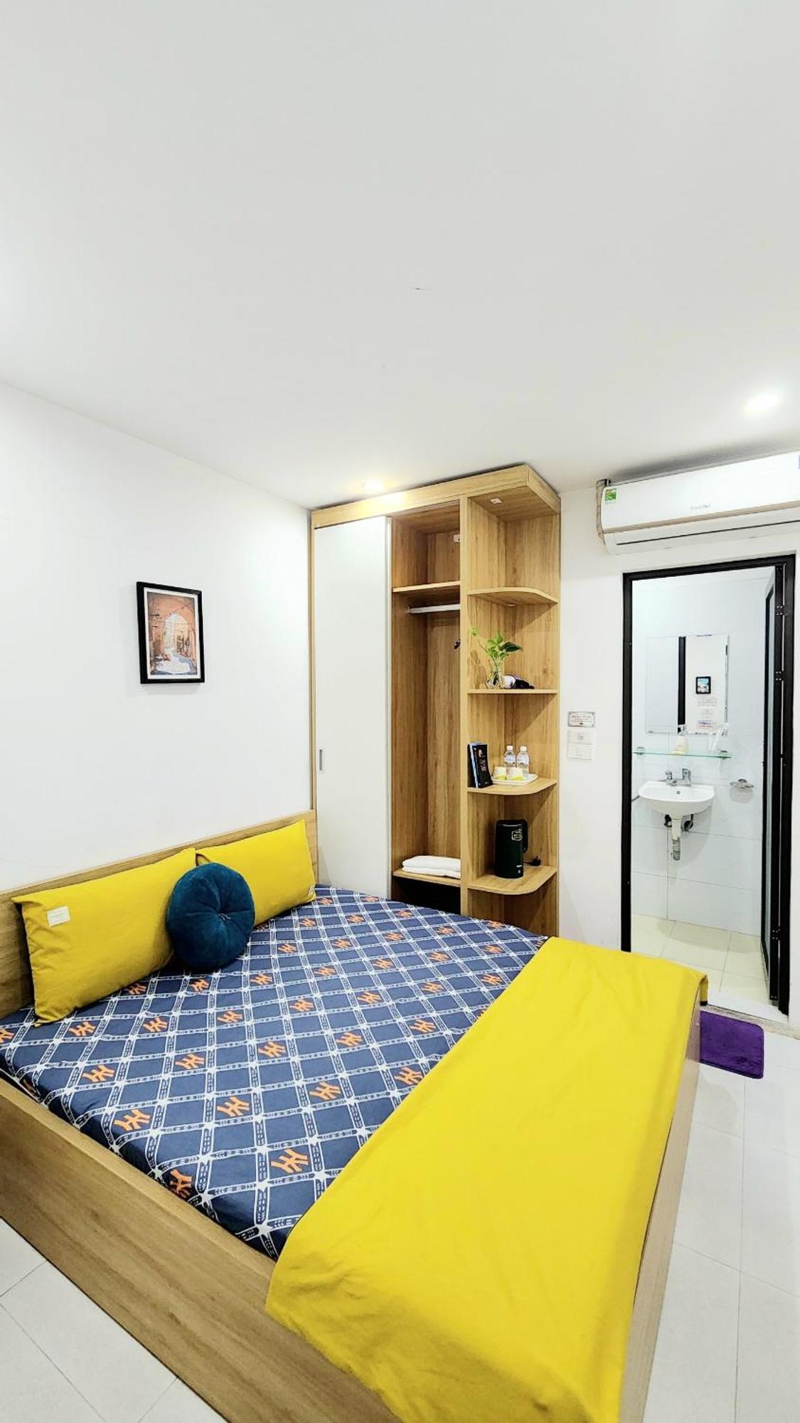 Hanoi Cozy Homestay Long Bien Экстерьер фото