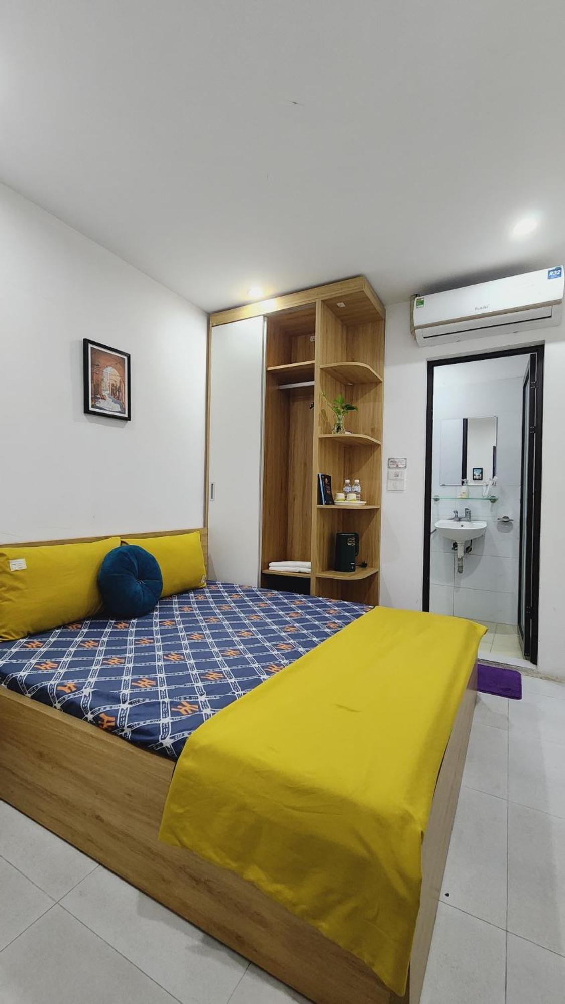 Hanoi Cozy Homestay Long Bien Экстерьер фото